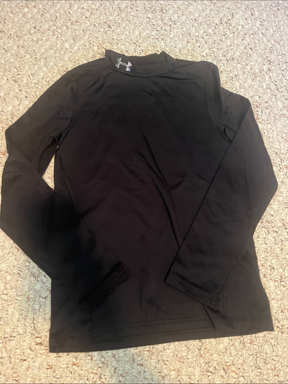Under Armour Black Long-Sleeve cold gear Compression Shirt